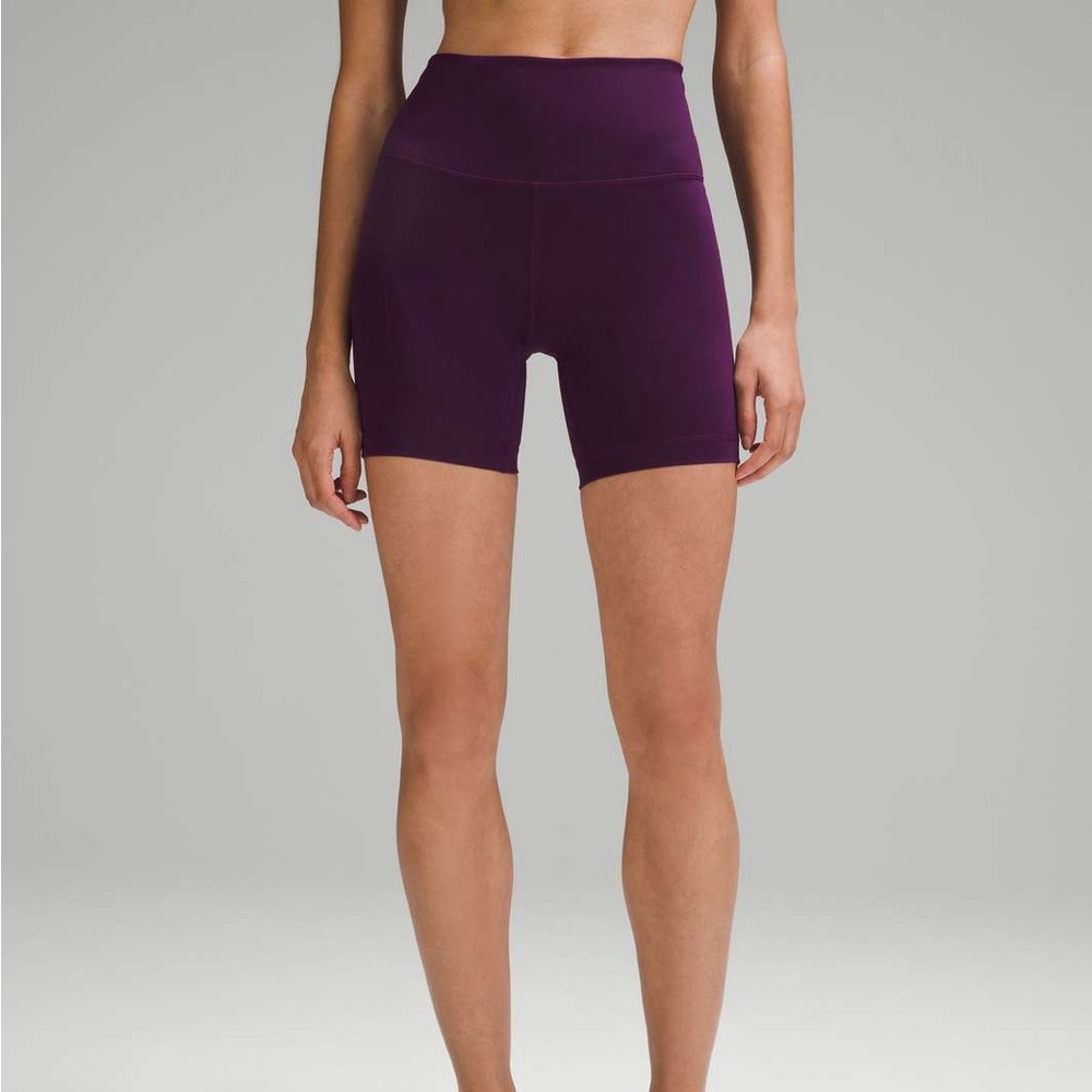 Lululemon Wunder Train shorts 6" inseam, size 6 Dramatic Magenta
